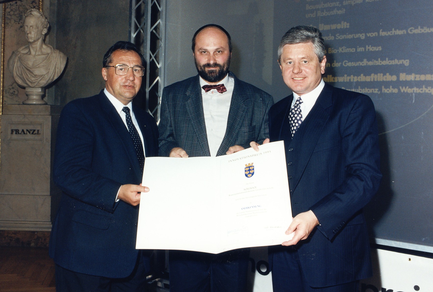 Ing. Wilhelm Mohorn erhält den Innovationspreis des Landes Niederösterreich (1995)